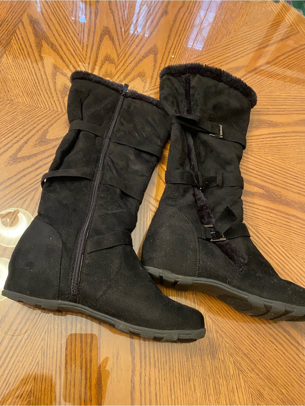 Wanted Black Faux-Suede Mid-Calf Winter Boots with Faux Fur Collar